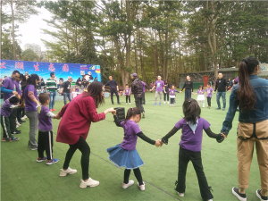 春游踏青東莞市貝貝幼兒園大A班戶(hù)外親子游選擇松山湖生態(tài)園